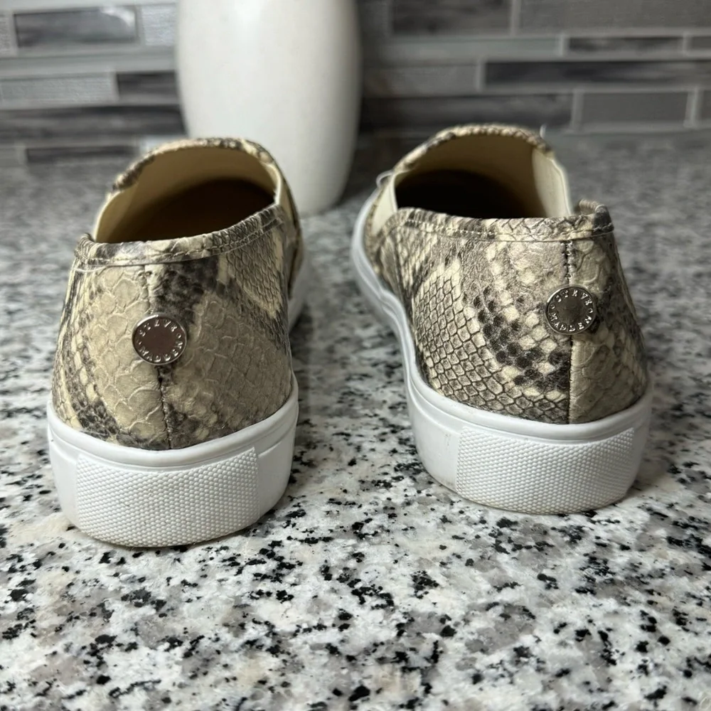 Steve Madden | Symba Reptile Print Platform Sneakers Size 7